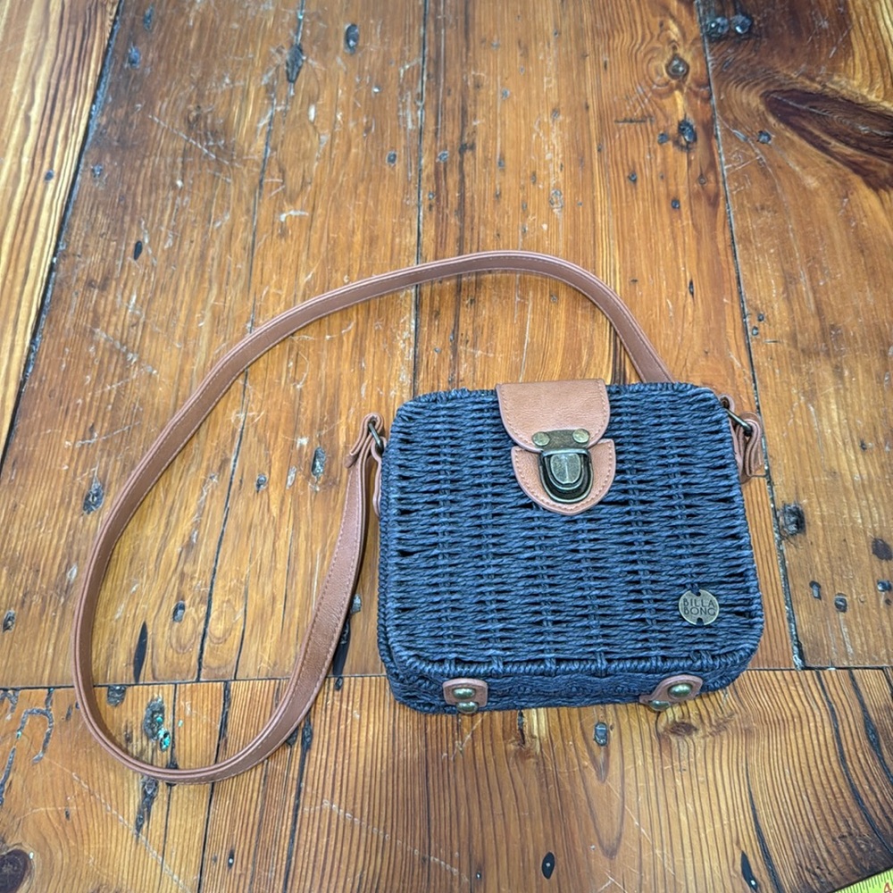 Billabong Black and Tan Crossbody Bag
